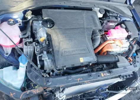 2022 Hyundai Ioniq Plug-In Hybrid Sel from USA, damaged, VIN KMHC75LD2NU276602